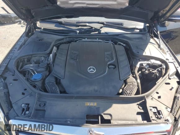 ✅ 2019 Mercedes-Benz S 560 • VIN: WDDUG8GB2KA450478 • Lot: 70923335. Listed on Copart with 79,644 mi. Free auction sales archive from the USA and detailed vehicle history report at DreamBid. Image 11.