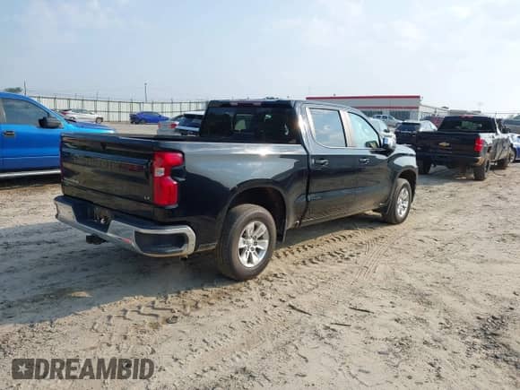 2022 Chevrolet Silverado 1500 LT z VIN 1GCPWCED7NZ139510, wystawiony jako IAAI lot #42414534 z przebiegiem 121 120 mil mil oraz . Historia ofert i sprzedaży dostępna na DreamBid. Obrazek 4.