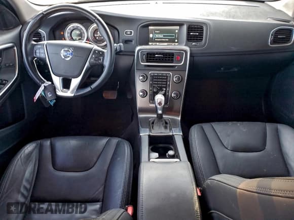 ✅ 2013 Volvo S60 T5 Premier • VIN: YV1612FS3D2201908 • Lot: 93695685. Listed on Copart with 31,804 mi. Free auction sales archive from the USA and detailed vehicle history report at DreamBid. Image 8.