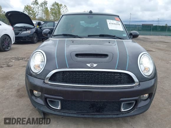 ✅ 2014 MINI Convertible S • VIN: WMWZP3C52ET707048 • Lot: 43436258. Listed on IAAI with 96,644 mi. Free auction sales archive from the USA and detailed vehicle history report at DreamBid. Image 13.