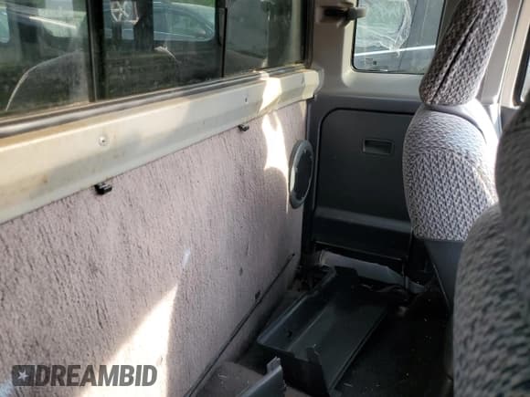 ✅ 1996 Nissan Frontier XE • VIN: 1N6SD16S7TC365822 • Lot: 54089905. Listed on Copart with 252,174 mi. Free auction sales archive from the USA and detailed vehicle history report at DreamBid. Image 10.