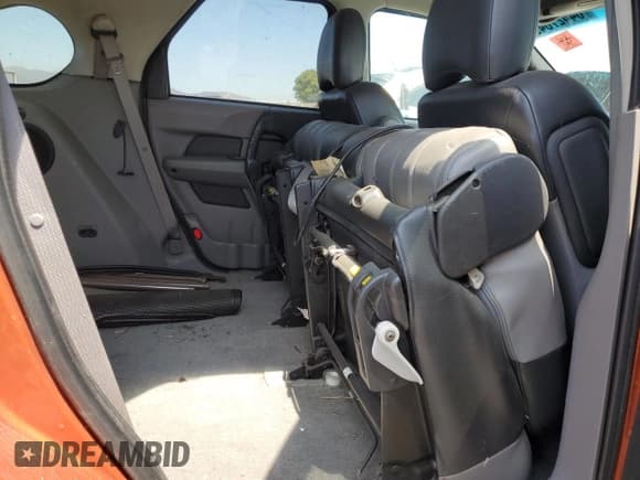 ✅ 2007 Pontiac Aztek • VIN: 3G7DB03E35S533316 • Lot: 64427045. Wystawiony na Copart z przebiegiem 23 521 mil. Bezpłatny archiwum sprzedaży aukcyjnych z USA i szczegółowy raport historii pojazdu na DreamBid. Zdjęcie 11.