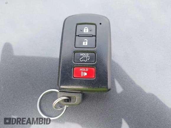 ✅ 2018 Toyota RAV4 Hybrid Limited • VIN: JTMDJREV1JD243611 • Lot: 43501396. Listed on IAAI with 68,853 mi. Free auction sales archive from the USA and detailed vehicle history report at DreamBid. Image 11.