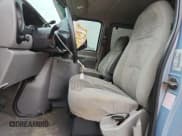 ✅ 2000 Ford Econoline Passenger XL • VIN: 1FBSS31L8YHB81752 • Lot: 92391515. Listed on Copart with 166,440 mi. Free auction sales archive from the USA and detailed vehicle history report at DreamBid. Image 7.