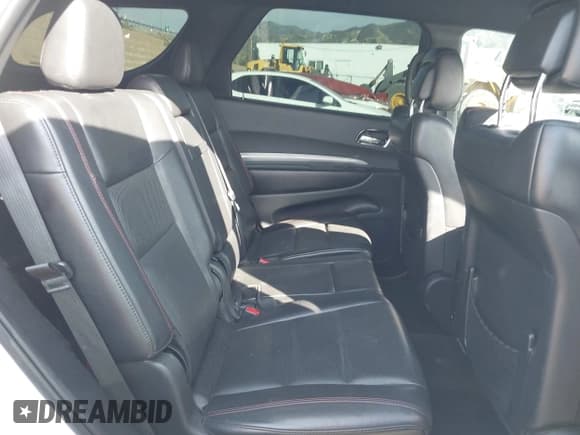 ✅ 2018 Dodge Durango R/T • VIN: 1C4SDHCT6JC354784 • Lot: 41733676. Listed on IAAI with 164,008 mi. Free auction sales archive from the USA and detailed vehicle history report at DreamBid. Image 8.