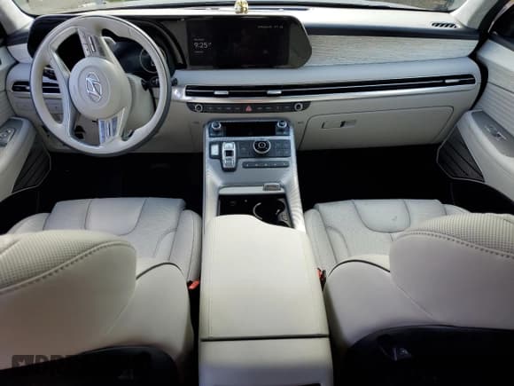 ✅ 2023 Hyundai Palisade Calligraphy • VIN: KM8R7DGE1PU628370 • Лот: 54035924. Опубликован ранее на Copart с пробегом 4 121 миль. Бесплатный доступ к архиву аукционных продаж из США и подробный отчёт об истории автомобиля на DreamBid. Изображение 8.