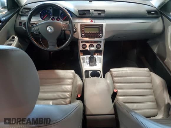 ✅ 2006 Volkswagen Passat 3.6L V6 • VIN: WVWCU73C46P105110 • Lot: 62768345. Listed on Copart with 167,782 mi. Free auction sales archive from the USA and detailed vehicle history report at DreamBid. Image 8.