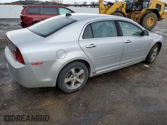 ✅ 2012 Chevrolet Malibu 1LT • VIN: 1G1ZC5E01CF207138 • Lot: 79412344. Wystawiony na Copart z przebiegiem 225 022 mil. Bezpłatny archiwum sprzedaży aukcyjnych z USA i szczegółowy raport historii pojazdu na DreamBid. Zdjęcie 3.