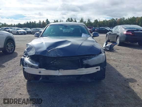 ✅ 2015 BMW 3 Series 328i • VIN: WBA3A5C53FF609178 • Lot: 43318585. Listed on IAAI with 106,126 mi. Free auction sales archive from the USA and detailed vehicle history report at DreamBid. Image 13.