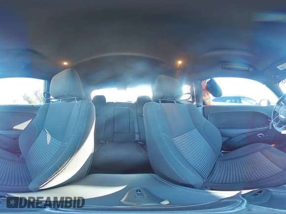 ✅ 2023 Dodge Challenger SXT • VIN: 2C3CDZAG2PH586812 • Лот: 87390715. Опубликован ранее на Copart с пробегом 17 714 миль. Бесплатный доступ к архиву аукционных продаж из США и подробный отчёт об истории автомобиля на DreamBid. Изображение 14.