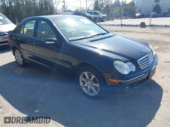 ✅ 2007 Mercedes-Benz C 280 Luxury • VIN: WDBRF54H07A924928 • Lot: 42091410. Wystawiony na IAAI z przebiegiem 114 844 mil. Bezpłatny archiwum sprzedaży aukcyjnych z USA i szczegółowy raport historii pojazdu na DreamBid. Zdjęcie 1.