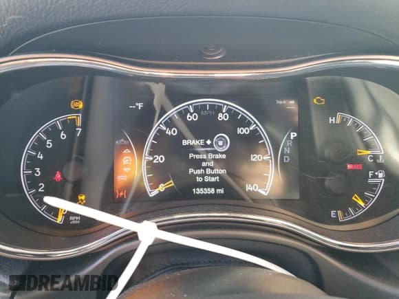 ✅ 2019 Jeep Grand Cherokee Altitude • VIN: 1C4RJFAG4KC545350 • Лот: 92462675. Опубликован ранее на Copart с пробегом 135 358 миль. Бесплатный доступ к архиву аукционных продаж из США и подробный отчёт об истории автомобиля на DreamBid. Изображение 9.