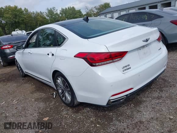 2015 Hyundai Genesis 3.8L with VIN KMHGN4JEXFU032985, listed as a IAAI auction lot 43285750 with 101,010 mi miles and . Bid and sale history available at DreamBid. Image 3.