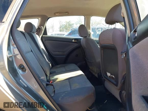 ✅ 2004 Toyota Matrix XR • VIN: 2T1KR32E24C267130 • Лот: 43775172. Опубликован ранее на IAAI с пробегом 261 571 миль. Бесплатный доступ к архиву аукционных продаж из США и подробный отчёт об истории автомобиля на DreamBid. Изображение 8.