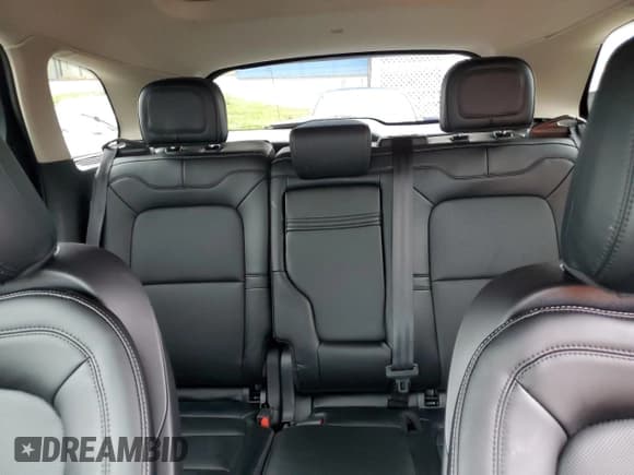 ✅ 2025 Lincoln Corsair Premiere • VIN: 5LMCJ1DA5SUL14797 • Lot: 68508615. Wystawiony na Copart z przebiegiem 976 mil. Bezpłatny archiwum sprzedaży aukcyjnych z USA i szczegółowy raport historii pojazdu na DreamBid. Zdjęcie 10.