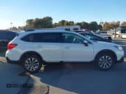 ✅ 2018 Subaru Outback Touring • VIN: 4S4BSATC5J3352775 • Lot: 43673950. Listed on IAAI with 84,097 mi. Free auction sales archive from the USA and detailed vehicle history report at DreamBid. Image 13.