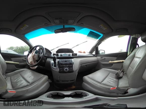 ✅ 2013 Honda Odyssey Touring • VIN: 5FNRL5H92DB027285 • Lot: 42803299. Listed on IAAI with 245,674 mi. Free auction sales archive from the USA and detailed vehicle history report at DreamBid. Image 22.