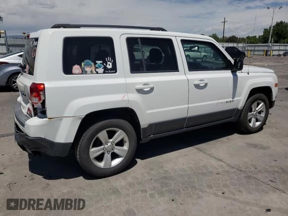 ✅ 2016 Jeep Patriot High Altitude • VIN: 1C4NJRFB8GD709309 • Lot: 57939705. Listed on Copart with 83,818 mi. Free auction sales archive from the USA and detailed vehicle history report at DreamBid. Image 3.