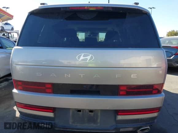 2024 Hyundai Santa Fe Limited с VIN 5NMP44GL4RH035602, выставлен на аукционе IAAI как лот 41637192 с пробегом 12 071 миль миль и . История ставок и продаж доступна на DreamBid. Изображение 17.