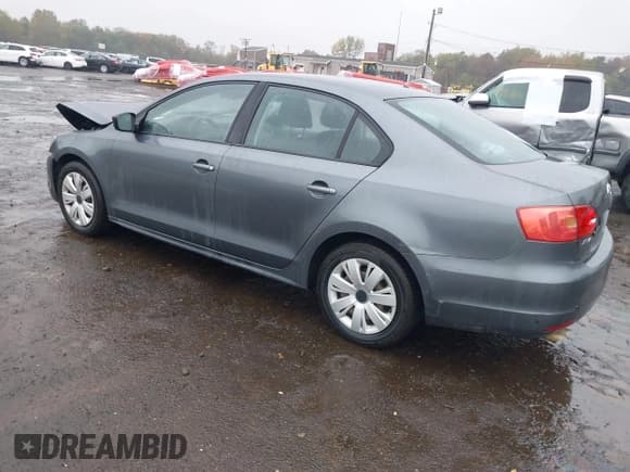 ✅ 2012 Volkswagen Jetta • VIN: 3VW2K7AJ2CM335830 • Лот: 43439196. Опубликован ранее на IAAI с пробегом 125 713 миль. Бесплатный доступ к архиву аукционных продаж из США и подробный отчёт об истории автомобиля на DreamBid. Изображение 3.