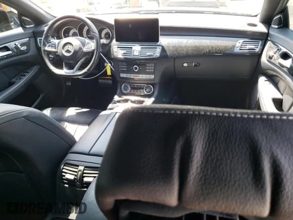 ✅ 2018 Mercedes-Benz CLS 550 • VIN: WDDLJ7DB2JA206212 • Lot: 51074024. Listed on Copart with 67,924 mi. Free auction sales archive from the USA and detailed vehicle history report at DreamBid. Image 8.