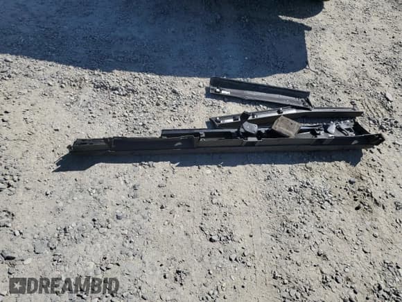 ✅ 2024 Mazda MX-5 Miata Club • VIN: JM1NDAL77R0600049 • Лот: 55254775. Опубликован ранее на Copart с пробегом 10 142 миль. Бесплатный доступ к архиву аукционных продаж из США и подробный отчёт об истории автомобиля на DreamBid. Изображение 12.