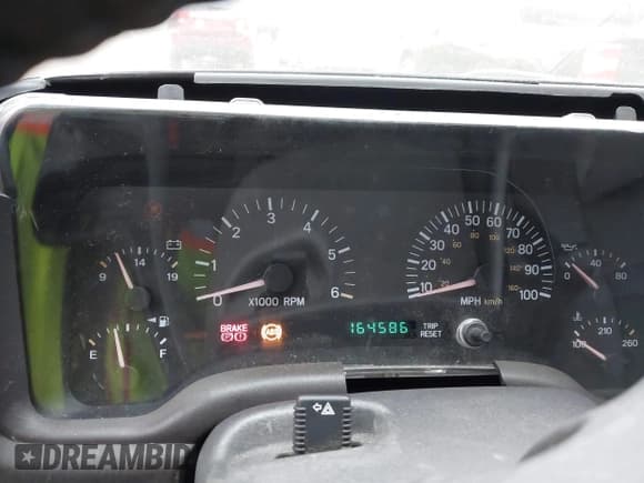 ✅ 2001 Jeep Cherokee Sport • VIN: 1J4FF48SX1L620872 • Lot: 43894063. Listed on IAAI with 164,586 mi. Free auction sales archive from the USA and detailed vehicle history report at DreamBid. Image 7.