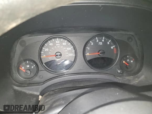 ✅ 2013 Jeep Patriot Sport • VIN: 1C4NJRBB7DD101301 • Лот: 46098235. Опубликован ранее на Copart с пробегом Не указан. Бесплатный доступ к архиву аукционных продаж из США и подробный отчёт об истории автомобиля на DreamBid. Изображение 9.