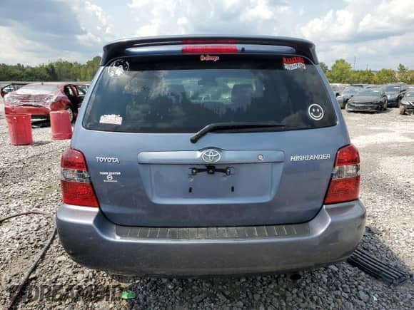 2007 Toyota Highlander с VIN JTEGD21A470165965, выставлен на аукционе Copart как лот 71434215 с пробегом 181 988 миль миль и Списание • Salvage title. История ставок и продаж доступна на DreamBid. Изображение 6.