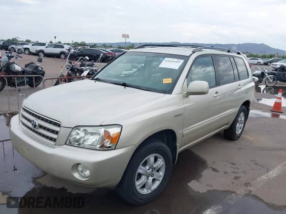 2001 Toyota Highlander с VIN JTEHF21A010002669, выставлен на аукционе IAAI как лот 43411593 с пробегом 145 595 миль миль и . История ставок и продаж доступна на DreamBid. Изображение 2.