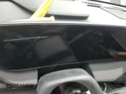 ✅ 2025 Buick Enclave Preferred • VIN: 5GAERARSXSJ107089 • Lot: 57903305. Wystawiony na Copart z przebiegiem Nie podano. Bezpłatny archiwum sprzedaży aukcyjnych z USA i szczegółowy raport historii pojazdu na DreamBid. Zdjęcie 9.