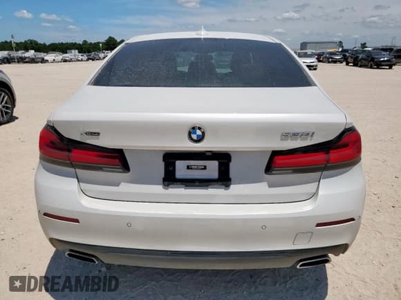 ✅ 2022 BMW 5 Series 530i xDrive • VIN: WBA13BJ06NWX58741 • Лот: 66350425. Опубликован ранее на Copart с пробегом 47 959 миль. Бесплатный доступ к архиву аукционных продаж из США и подробный отчёт об истории автомобиля на DreamBid. Изображение 6.