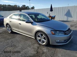 ✅ 2012 Volkswagen Passat SEL Premium • VIN: 1VWCN7A39CC032042 • Lot: 91202005. Listed on Copart with 133,753 mi. Free auction sales archive from the USA and detailed vehicle history report at DreamBid. Image 4.