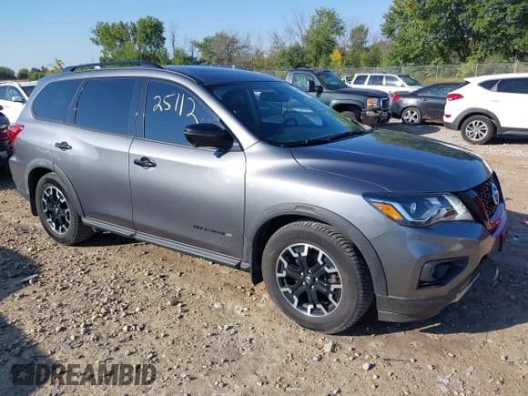 ✅ 2020 Nissan Pathfinder SL • VIN: 5N1DR2CN5LC645476 • Lot: 43225112. Wystawiony na IAAI z przebiegiem 109 708 mil. Bezpłatny archiwum sprzedaży aukcyjnych z USA i szczegółowy raport historii pojazdu na DreamBid. Zdjęcie 1.