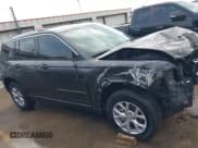 ✅ 2022 Jeep Grand Cherokee Limited • VIN: 1C4RJGBG6N8570889 • Lot: 43619734. Listed on IAAI with 42,039 mi. Free auction sales archive from the USA and detailed vehicle history report at DreamBid. Image 18.