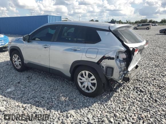 ✅ 2023 Toyota Corolla Cross L • VIN: 7MUAAAAG1PV042709 • Lot: 89494175. Listed on Copart with 32,892 mi. Free auction sales archive from the USA and detailed vehicle history report at DreamBid. Image 2.