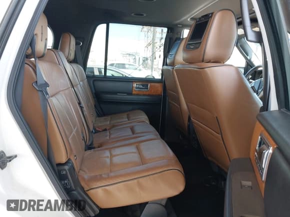 ✅ 2011 Lincoln Navigator • VIN: 5LMJJ2H53BEJ09466 • Lot: 43361370. Wystawiony na IAAI z przebiegiem 87 888 mil. Bezpłatny archiwum sprzedaży aukcyjnych z USA i szczegółowy raport historii pojazdu na DreamBid. Zdjęcie 8.