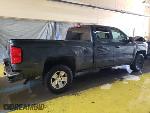 ✅ 2019 Chevrolet Silverado 1500 LT • VIN: 2GCRCPEC3K1104435 • Lot: 78146664. Wystawiony na Copart z przebiegiem 111 527 mil. Bezpłatny archiwum sprzedaży aukcyjnych z USA i szczegółowy raport historii pojazdu na DreamBid. Zdjęcie 3.