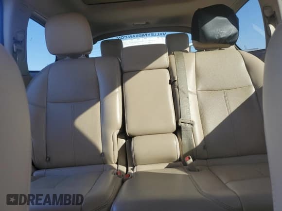 ✅ 2015 Nissan Pathfinder Platinum • VIN: 5N1AR2MM6FC684204 • Лот: 90846565. Опубликован ранее на Copart с пробегом 115 205 миль. Бесплатный доступ к архиву аукционных продаж из США и подробный отчёт об истории автомобиля на DreamBid. Изображение 10.