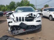 ✅ 2017 Jeep Cherokee Latitude • VIN: 1C4PJLCB9HW522368 • Лот: 42976405. Опубликован ранее на IAAI с пробегом 152 298 миль. Бесплатный доступ к архиву аукционных продаж из США и подробный отчёт об истории автомобиля на DreamBid. Изображение 12.