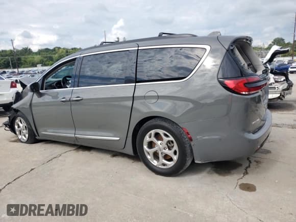 ✅ 2022 Chrysler Pacifica Limited • VIN: 2C4RC1GG7NR124058 • Лот: 67666245. Опубликован ранее на Copart с пробегом Не указан. Бесплатный доступ к архиву аукционных продаж из США и подробный отчёт об истории автомобиля на DreamBid. Изображение 2.