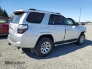✅ 2020 Toyota 4Runner SR5 Premium • VIN: JTEBU5JR3L5819613 • Лот: 84269065. Опубликован ранее на Copart с пробегом 61 324 миль. Бесплатный доступ к архиву аукционных продаж из США и подробный отчёт об истории автомобиля на DreamBid. Изображение 3.