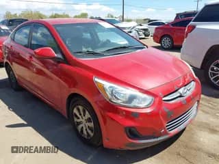 2015 Hyundai Accent GLS z VIN KMHCT4AE7FU835208, wystawiony jako IAAI lot #43095152 z przebiegiem 161 518 mil mil oraz . Historia ofert i sprzedaży dostępna na DreamBid. Obrazek 1.