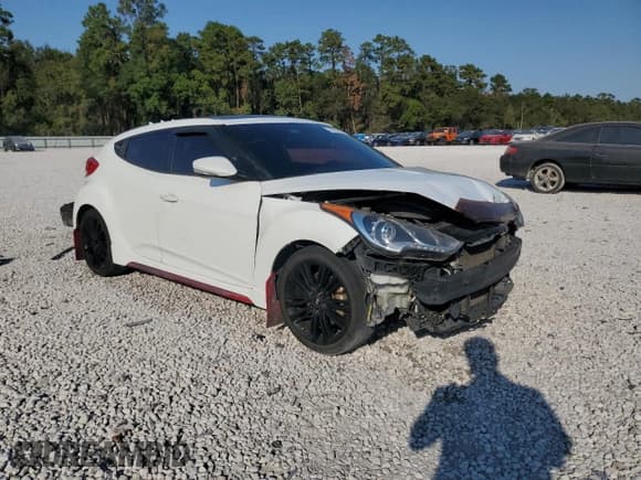 ✅ 2016 Hyundai Veloster Turbo • VIN: KMHTC6AEXGU299433 • Lot: 75761424. Wystawiony na Copart z przebiegiem 92 891 mil. Bezpłatny archiwum sprzedaży aukcyjnych z USA i szczegółowy raport historii pojazdu na DreamBid. Zdjęcie 4.