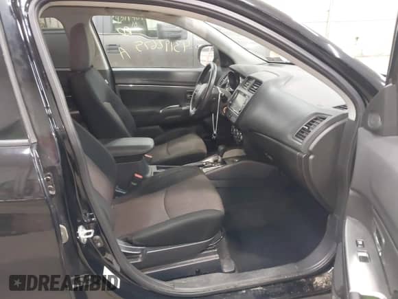 2018 Mitsubishi Outlander ES with VIN JA4AR3AU2JU020381, listed as a IAAI auction lot 43192675 with 55,034 mi miles and . Bid and sale history available at DreamBid. Image 5.