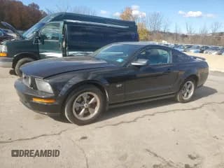 ✅ 2006 Ford Mustang GT Deluxe • VIN: 1ZVHT82H365215022 • Lot: 90046835. Listed on Copart with 158,539 mi. Free auction sales archive from the USA and detailed vehicle history report at DreamBid. Image 1.