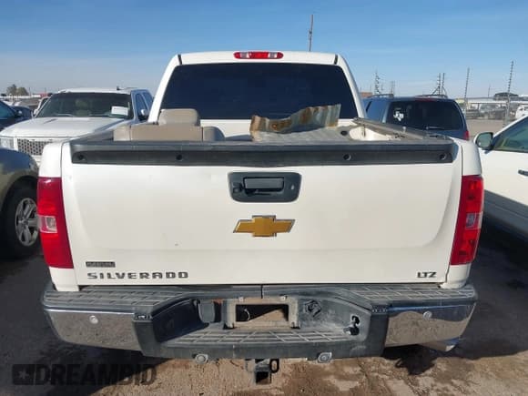 ✅ 2012 Chevrolet Silverado 1500 LTZ • VIN: 3GCPKTE7XCG139178 • Lot: 43487446. Listed on IAAI with 172,321 mi. Free auction sales archive from the USA and detailed vehicle history report at DreamBid. Image 16.
