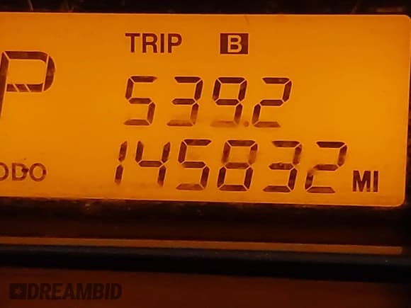 ✅ 2008 Kia Rondo LX • VIN: KNAFG526587142140 • Lot: 42443498. Wystawiony na IAAI z przebiegiem 145 832 mil. Bezpłatny archiwum sprzedaży aukcyjnych z USA i szczegółowy raport historii pojazdu na DreamBid. Zdjęcie 7.