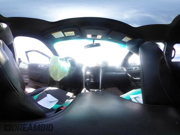 ✅ 2015 Ford Explorer XLT • VIN: 1FM5K8D86FGC14324 • Lot: 42302894. Wystawiony na IAAI z przebiegiem 128 517 mil. Bezpłatny archiwum sprzedaży aukcyjnych z USA i szczegółowy raport historii pojazdu na DreamBid. Zdjęcie 17.