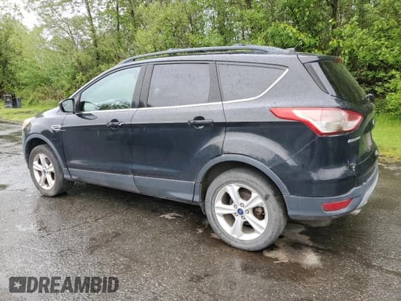✅ 2013 Ford Escape SE • VIN: 1FMCU9G99DUD80489 • Lot: 57187645. Listed on Copart with 196,307 mi. Free auction sales archive from the USA and detailed vehicle history report at DreamBid. Image 2.